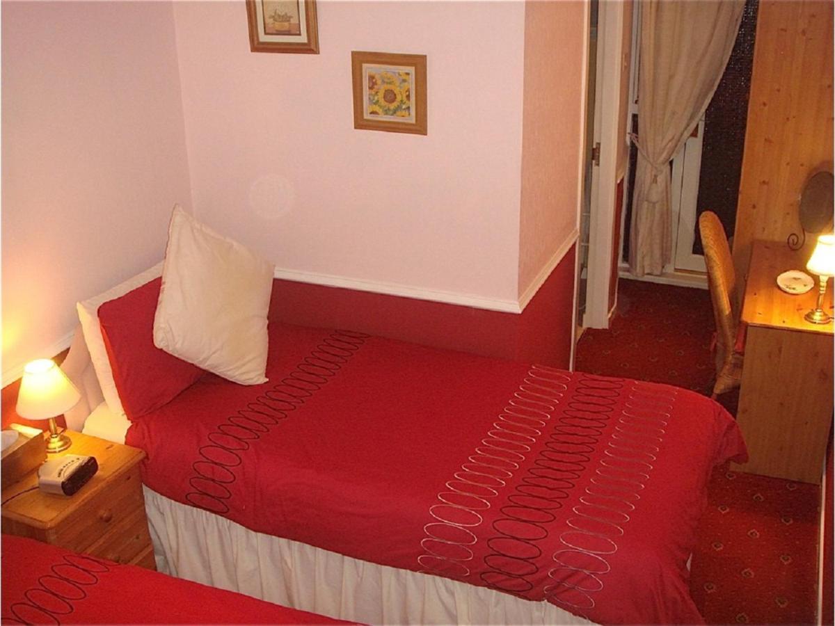 Ashgrove Bed And Breakfast Керкколди Экстерьер фото